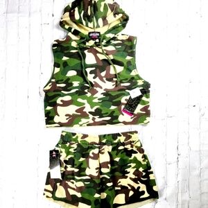 Love love‎ love Camouflage hoodie 2pc shorts set